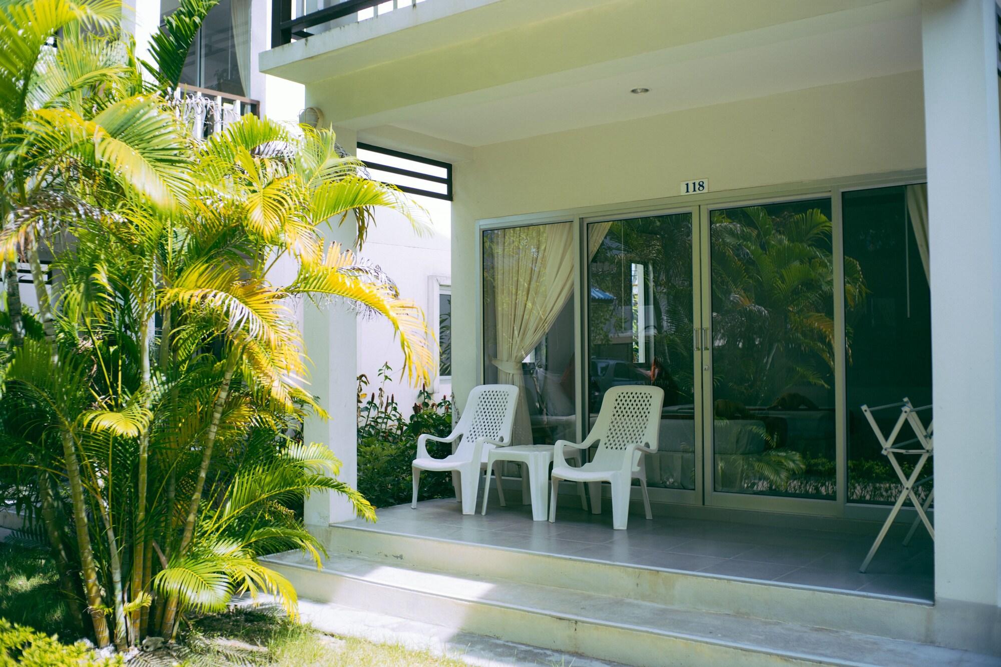 Amity Beach Resort Maret Екстериор снимка