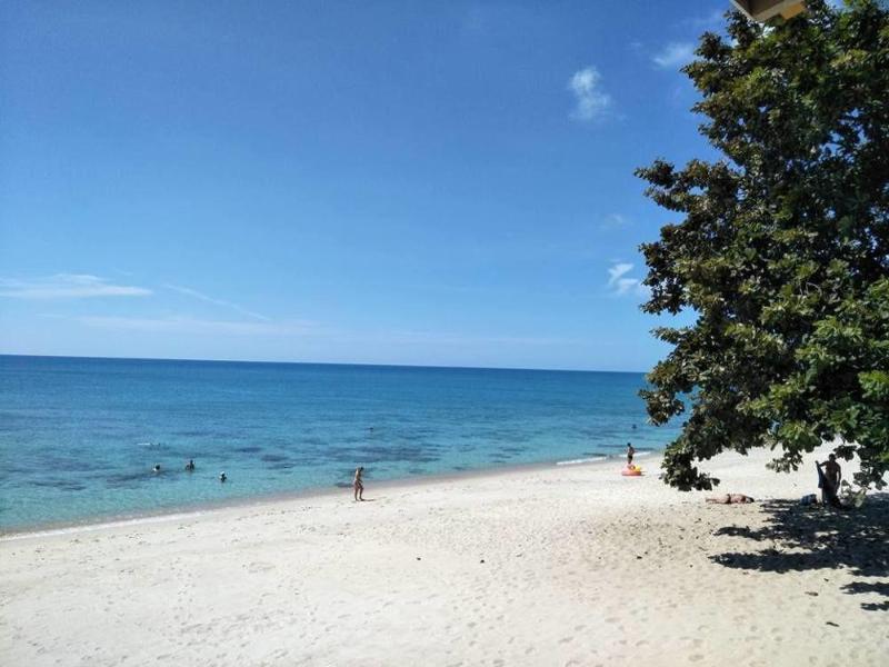 Amity Beach Resort Maret Екстериор снимка