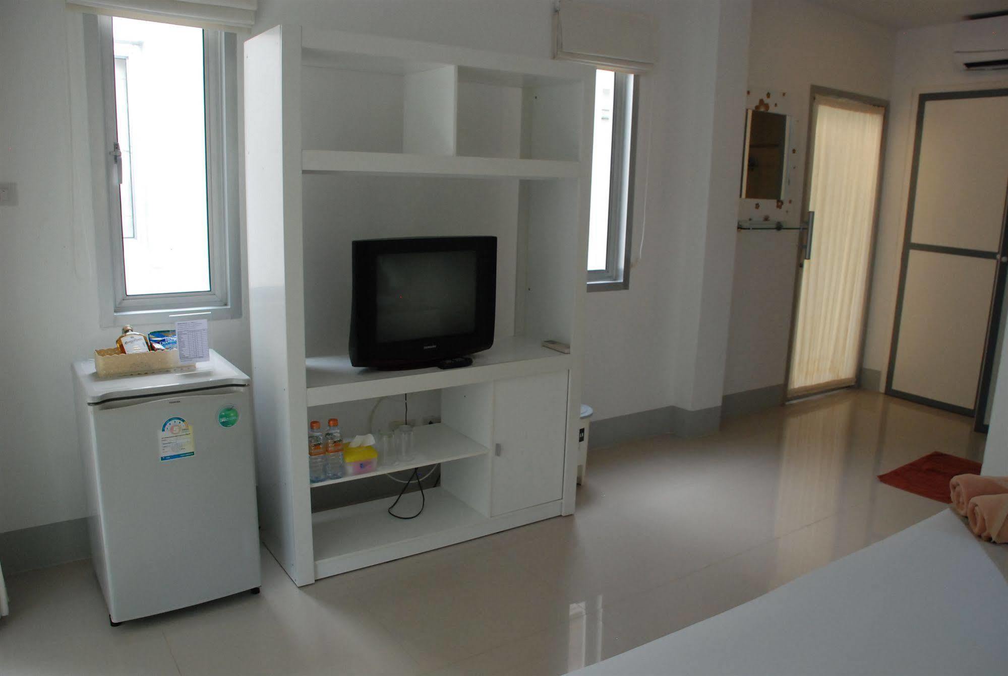 Amity Beach Resort Maret Екстериор снимка