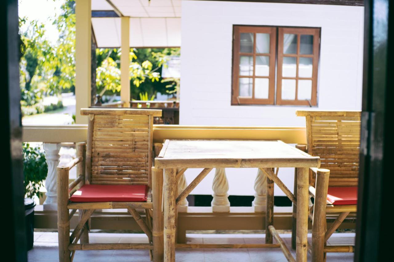 Amity Beach Resort Maret Екстериор снимка